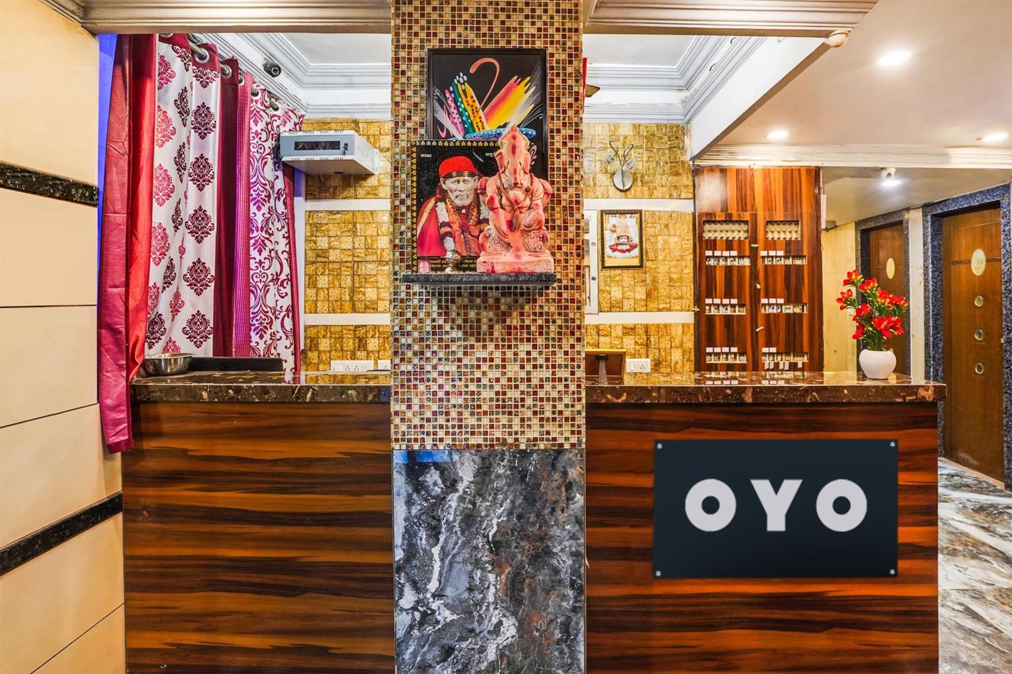 Hotel O Kanchan Palace Ahmedabad Exterior photo